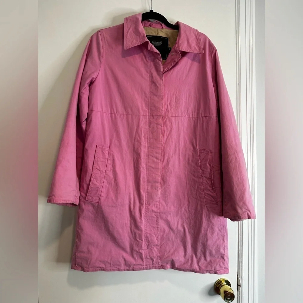 Coach Large Bubble Gum Pink Single Breast Button Trench Coat. Lined.